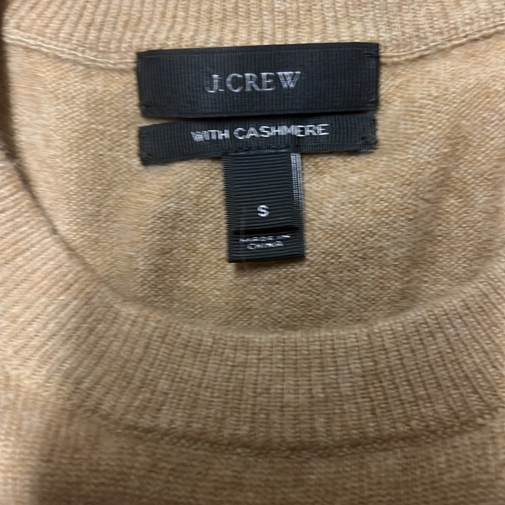 J Crew Camel cashmere sweater, Sz sm - Picture 2 of 3